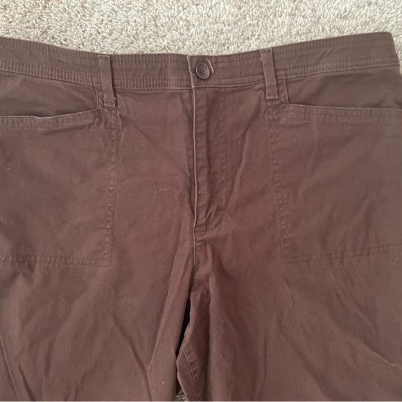 Gloria Vanderbilt Plus sz 18 Brown Straight Leg Pants - Picture 6 of 11